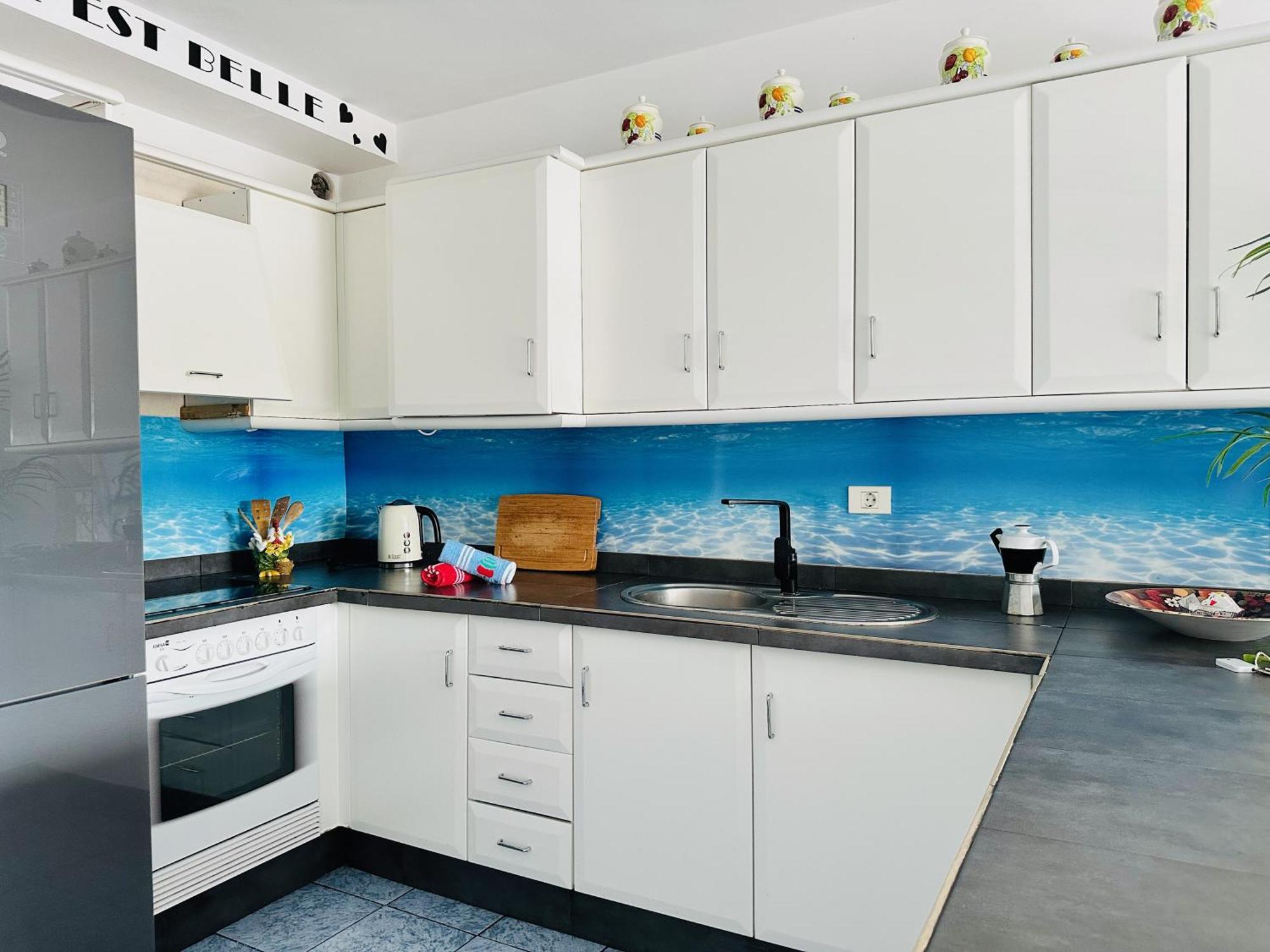 Pambnb - Chic Beachside Apartment Playa San Juan Exteriör bild
