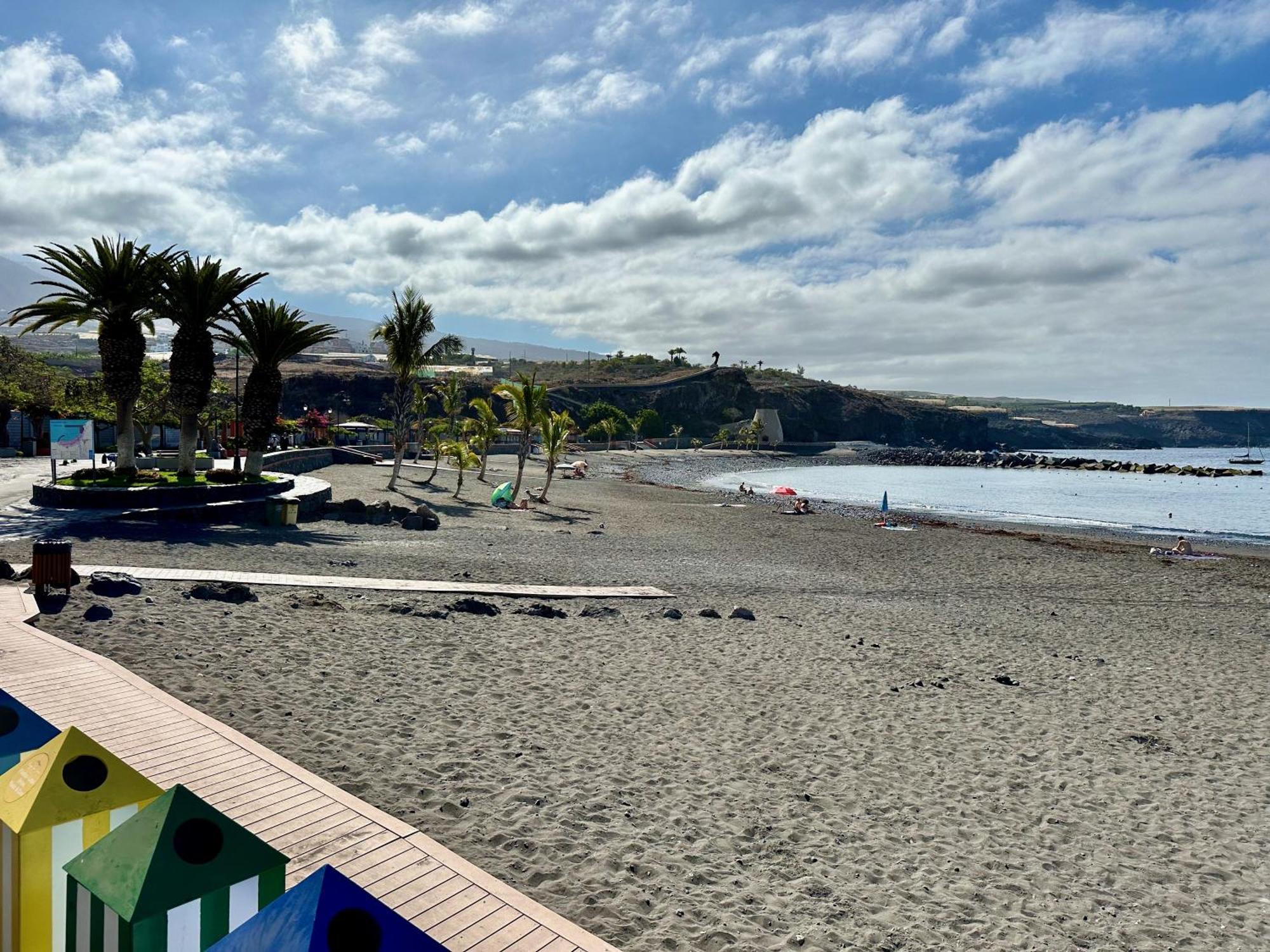 Pambnb - Chic Beachside Apartment Playa San Juan Exteriör bild