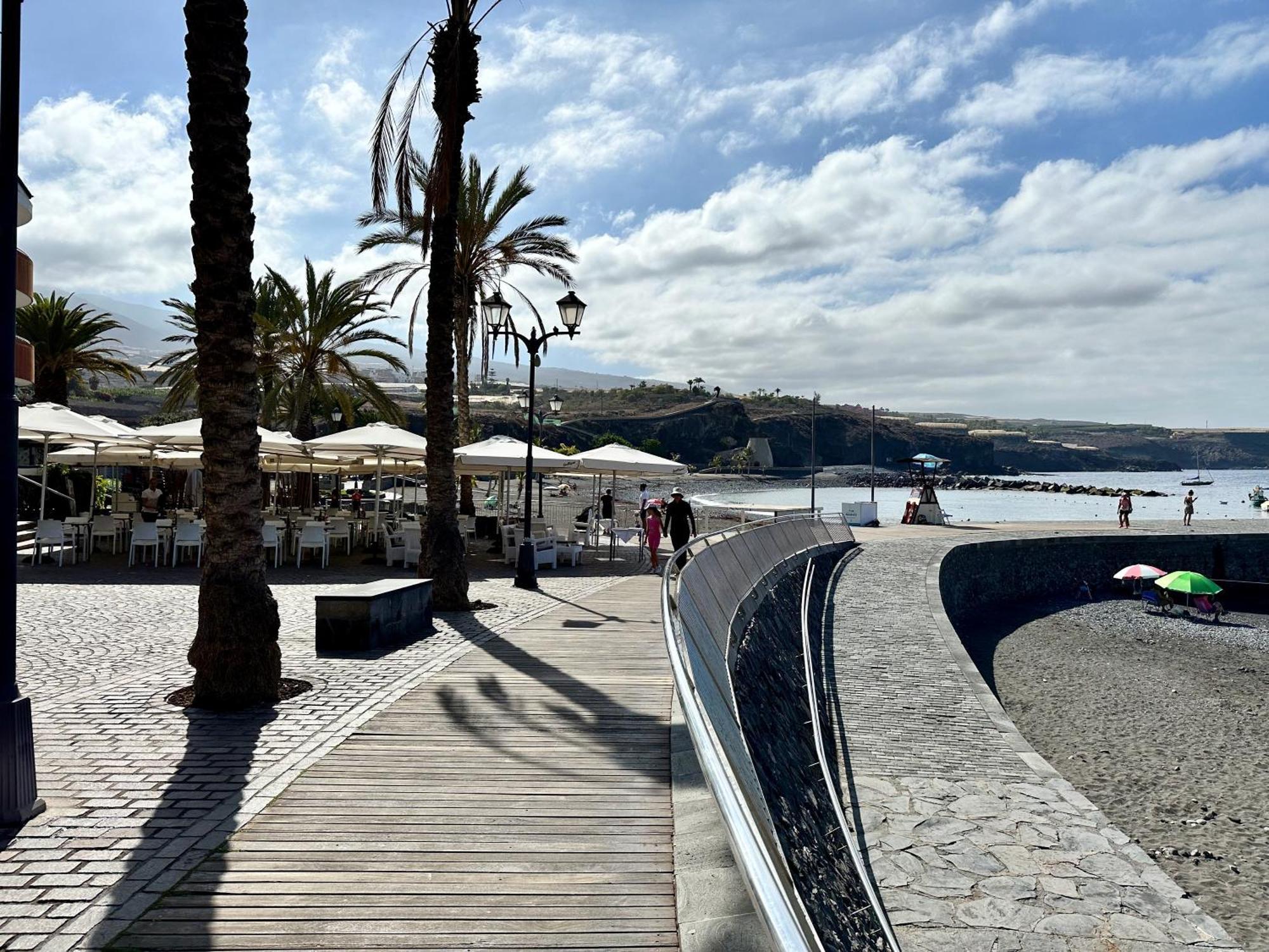 Pambnb - Chic Beachside Apartment Playa San Juan Exteriör bild