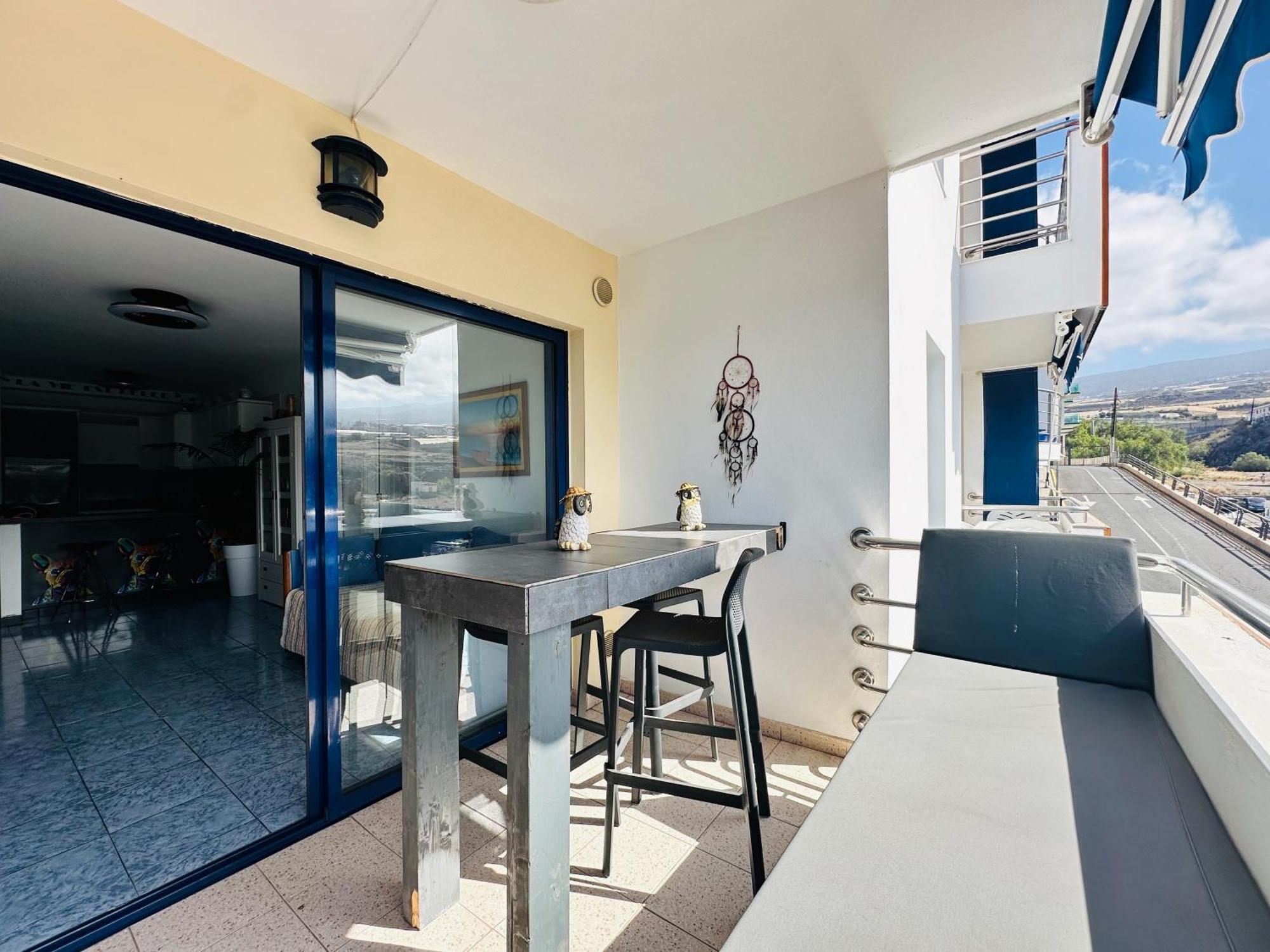 Pambnb - Chic Beachside Apartment Playa San Juan Exteriör bild